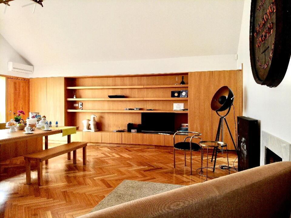 Groove-Wood Loft Apartment Vila Nova de Gaia Bagian luar foto